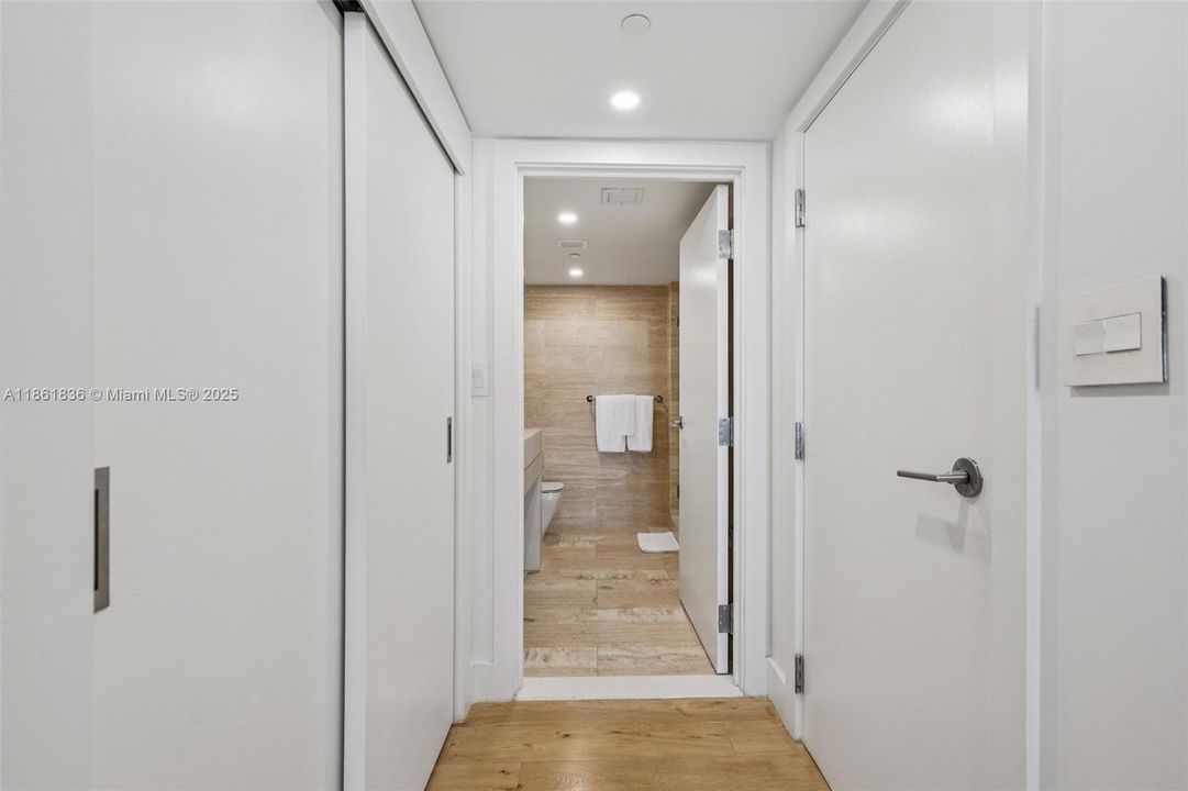 На продажу: $6,300,000 (3 спален, 3 ванн, 2092 Квадратных фут)