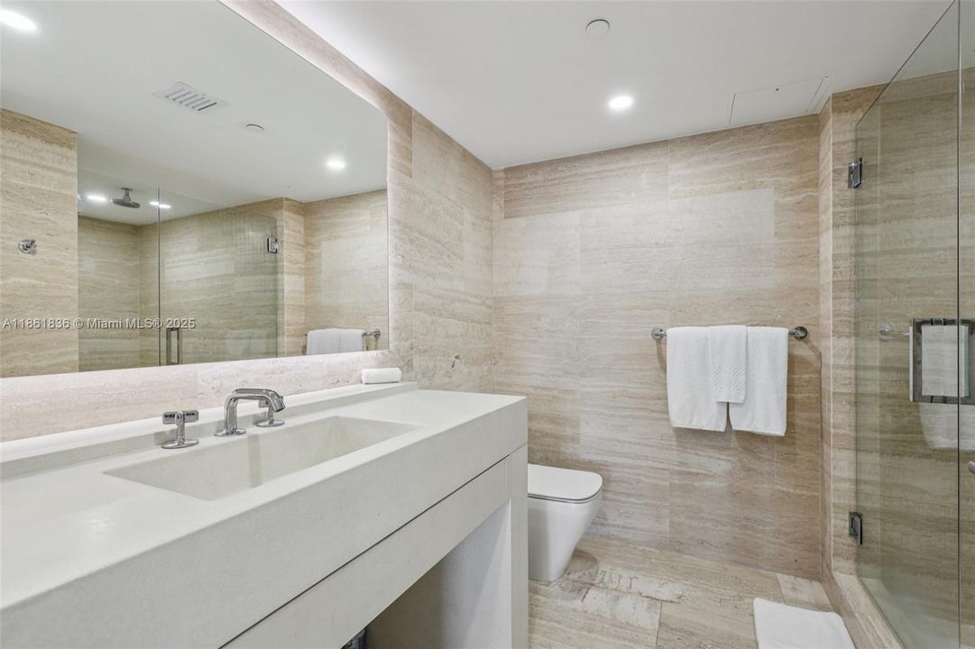 На продажу: $6,300,000 (3 спален, 3 ванн, 2092 Квадратных фут)