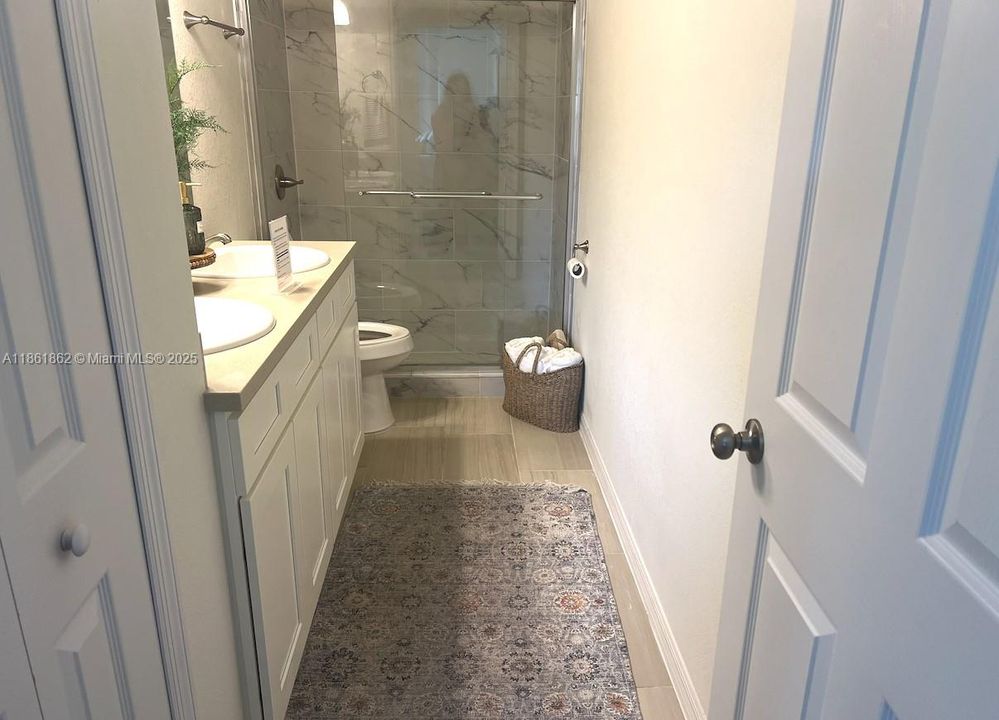 Recientemente alquilado: $1,700 (3 camas, 2 baños, 0 Pies cuadrados)