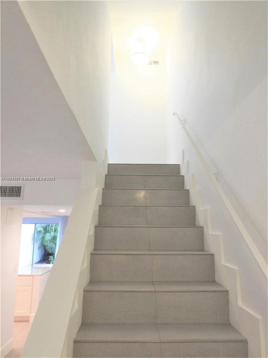 Недавно арендовано: $3,200 (2 спален, 2 ванн, 1592 Квадратных фут)