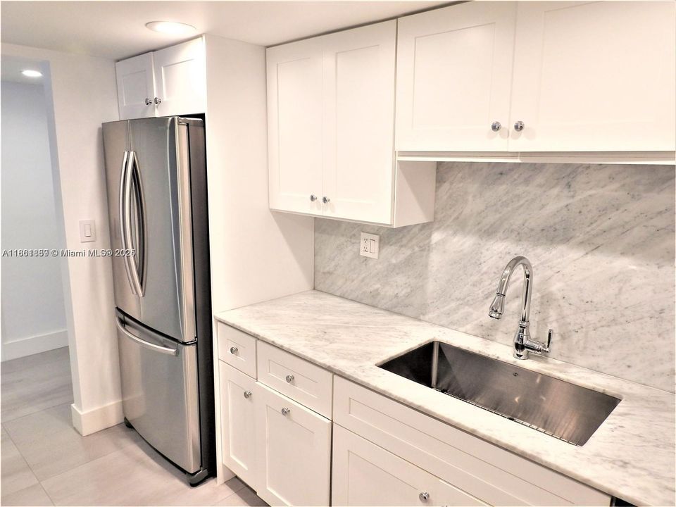 Недавно арендовано: $3,200 (2 спален, 2 ванн, 1592 Квадратных фут)