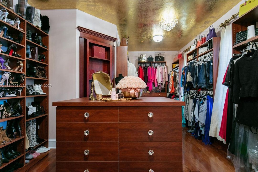 待售: $6,990,000 (8 贝兹, 8 浴室, 10285 平方英尺)