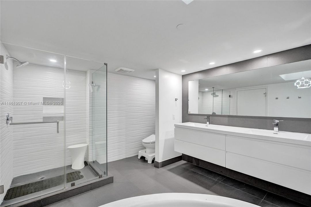 待售: $649,000 (3 贝兹, 2 浴室, 1600 平方英尺)