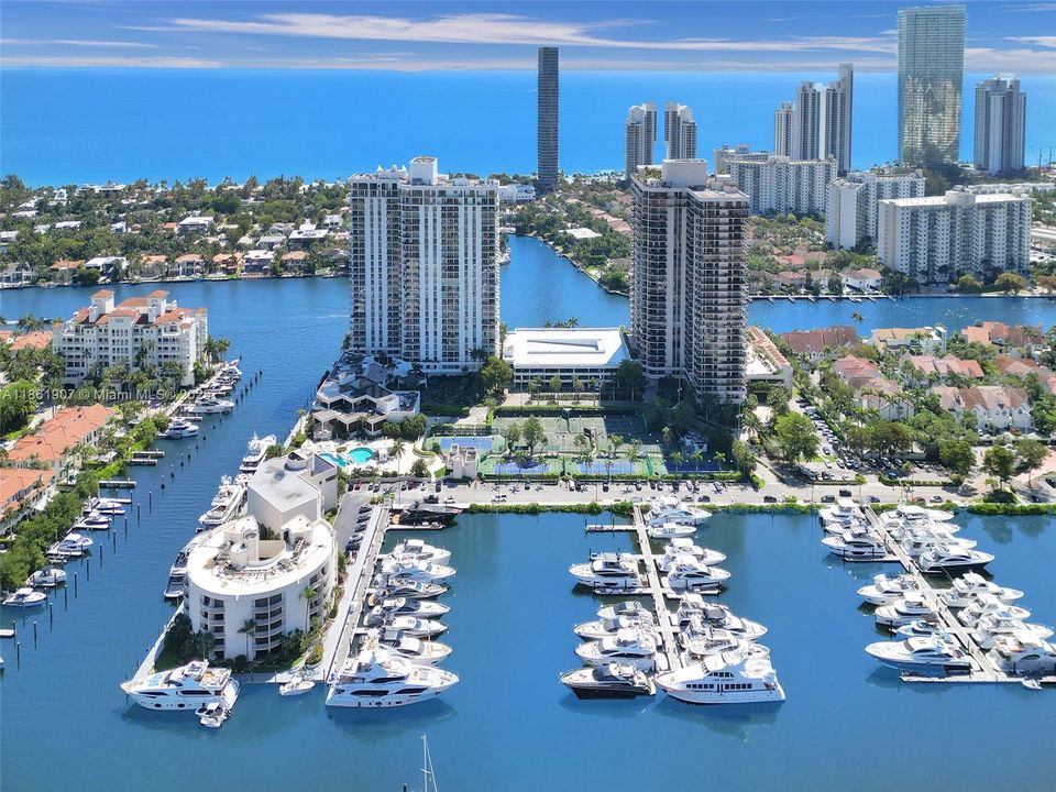 待售: $649,000 (3 贝兹, 2 浴室, 1600 平方英尺)