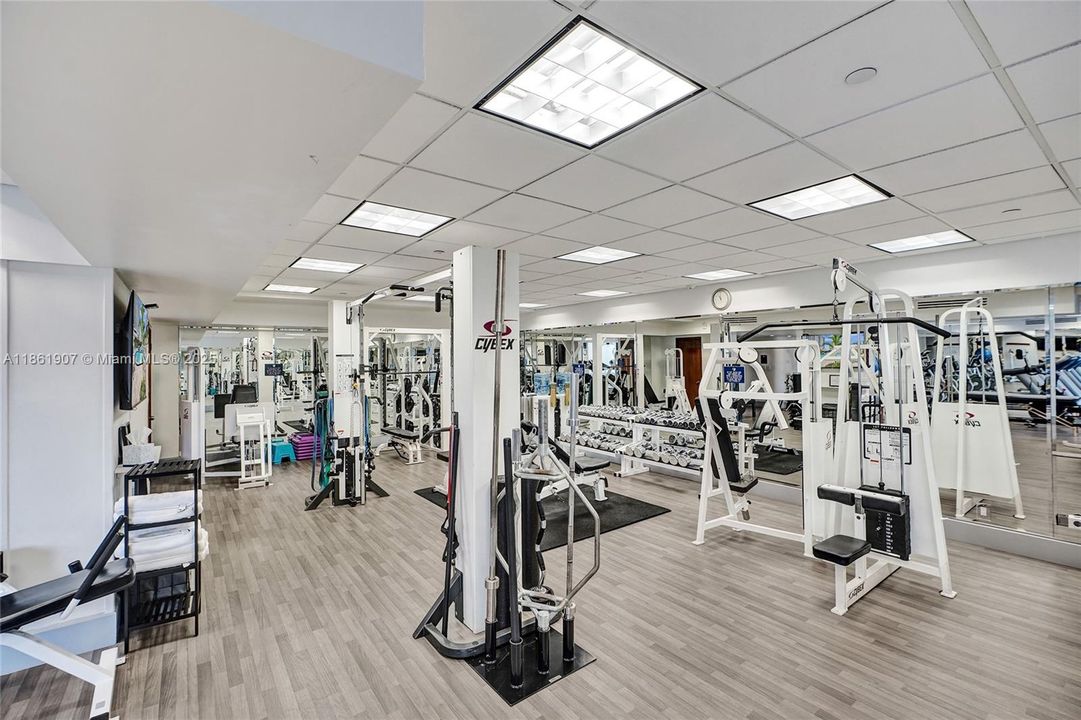 待售: $649,000 (3 贝兹, 2 浴室, 1600 平方英尺)