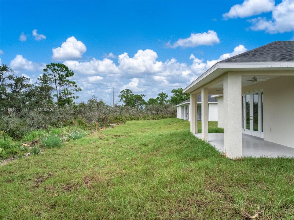 На продажу: $350,000 (3 спален, 3 ванн, 1687 Квадратных фут)