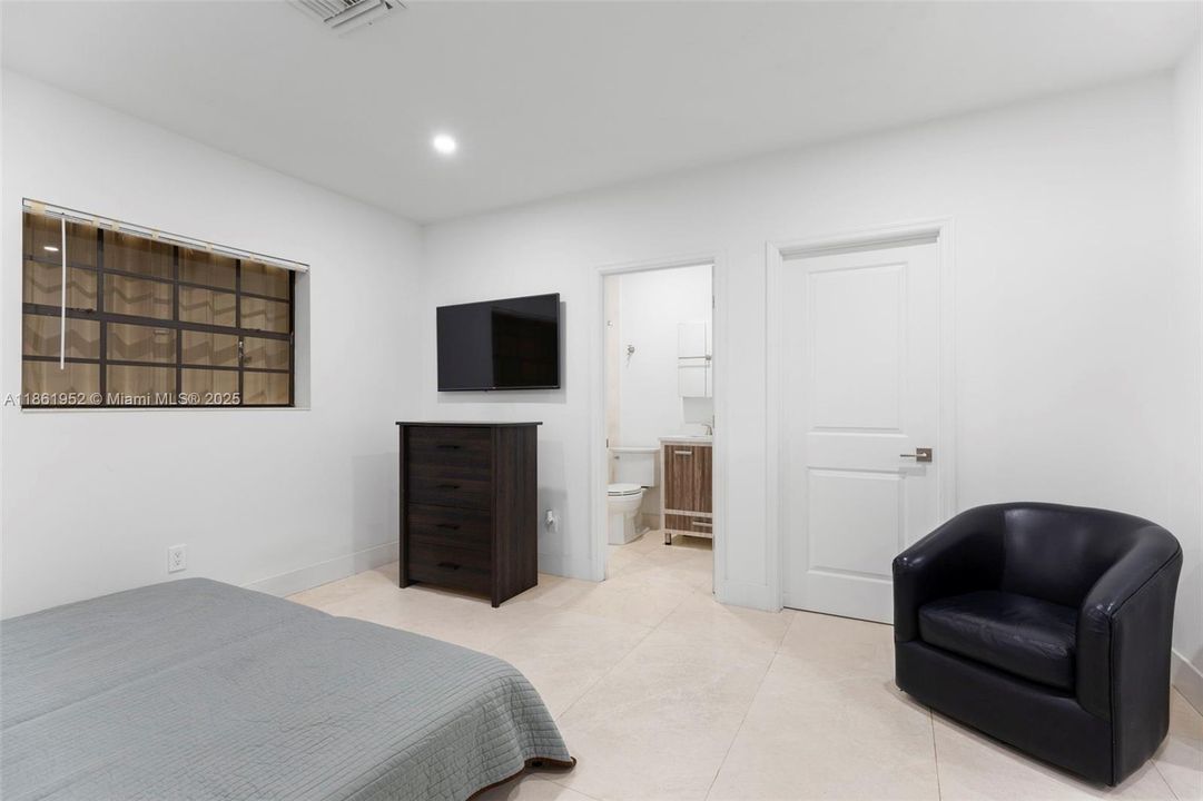 For Sale: $1,190,000 (4 beds, 4 baths, 3134 Square Feet)