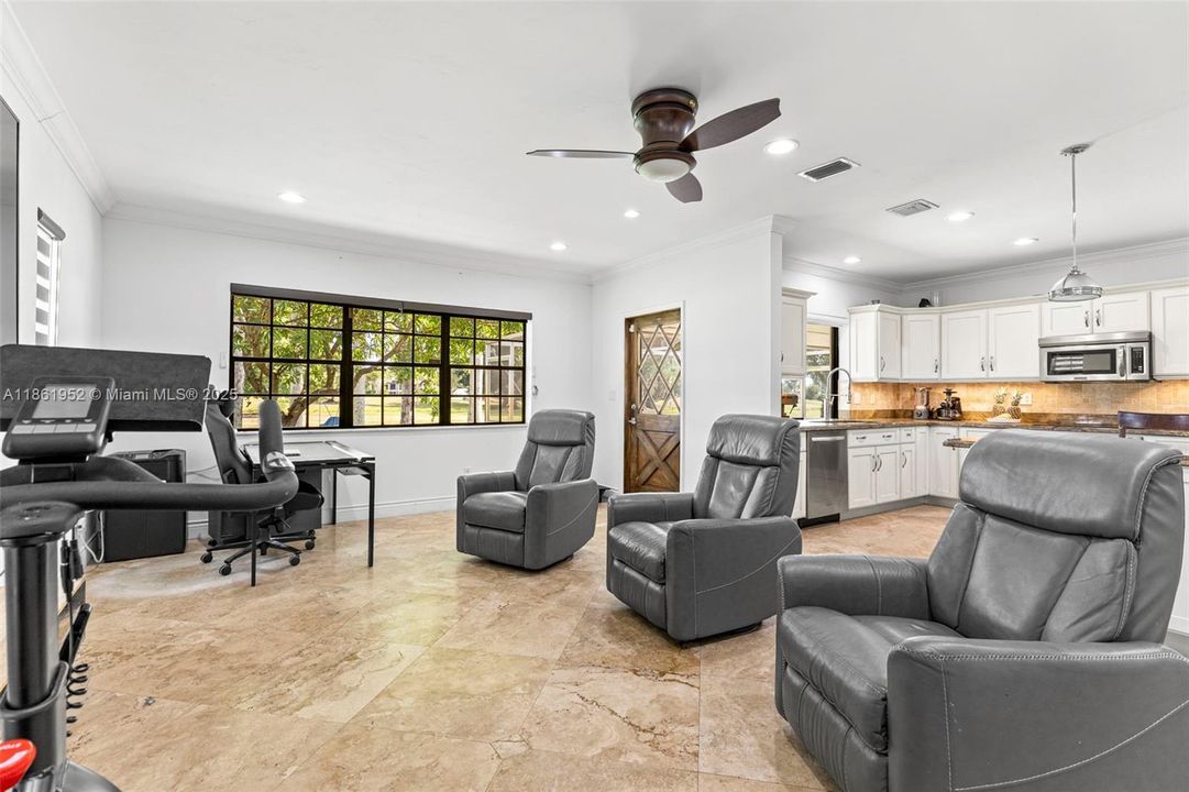 For Sale: $1,190,000 (4 beds, 4 baths, 3134 Square Feet)