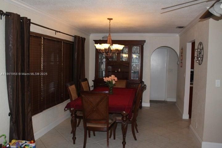 Active With Contract: $3,800 (4 beds, 2 baths, 1452 Square Feet)