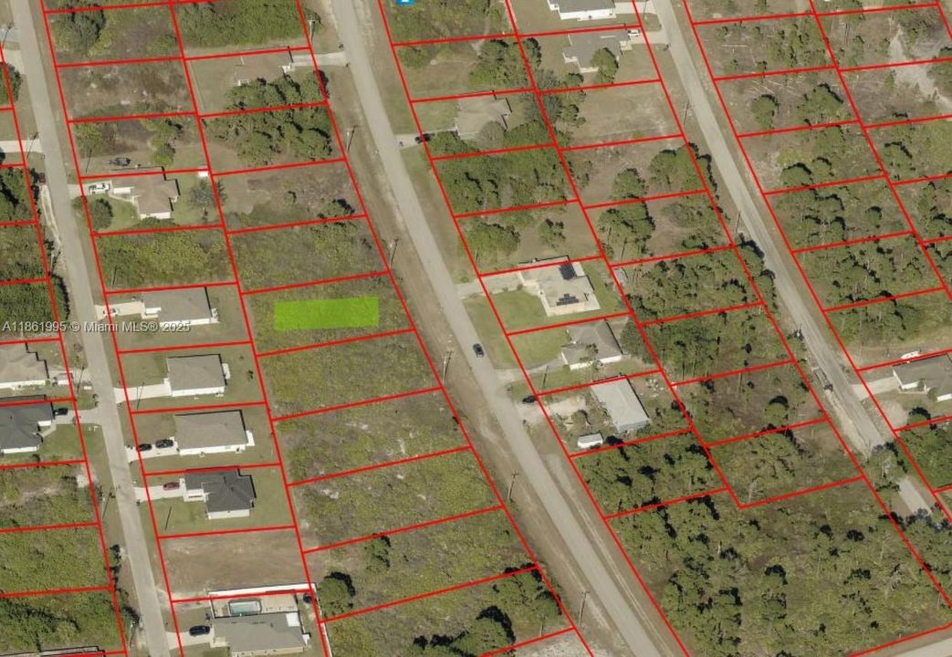 待售: $48,000 (0.28 acres)