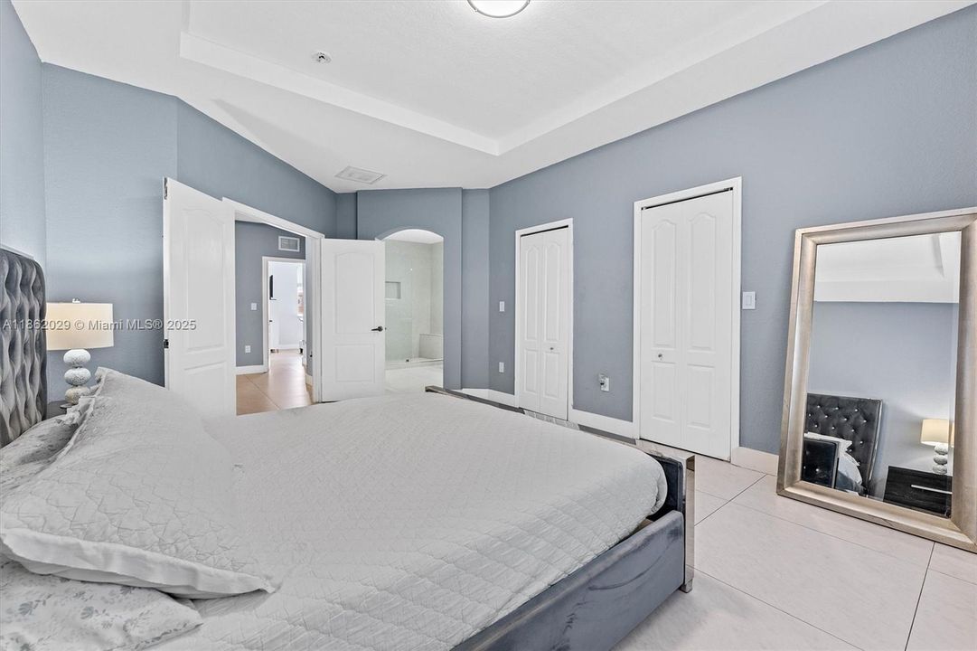 Active With Contract: $825,000 (5 beds, 3 baths, 2355 Square Feet)