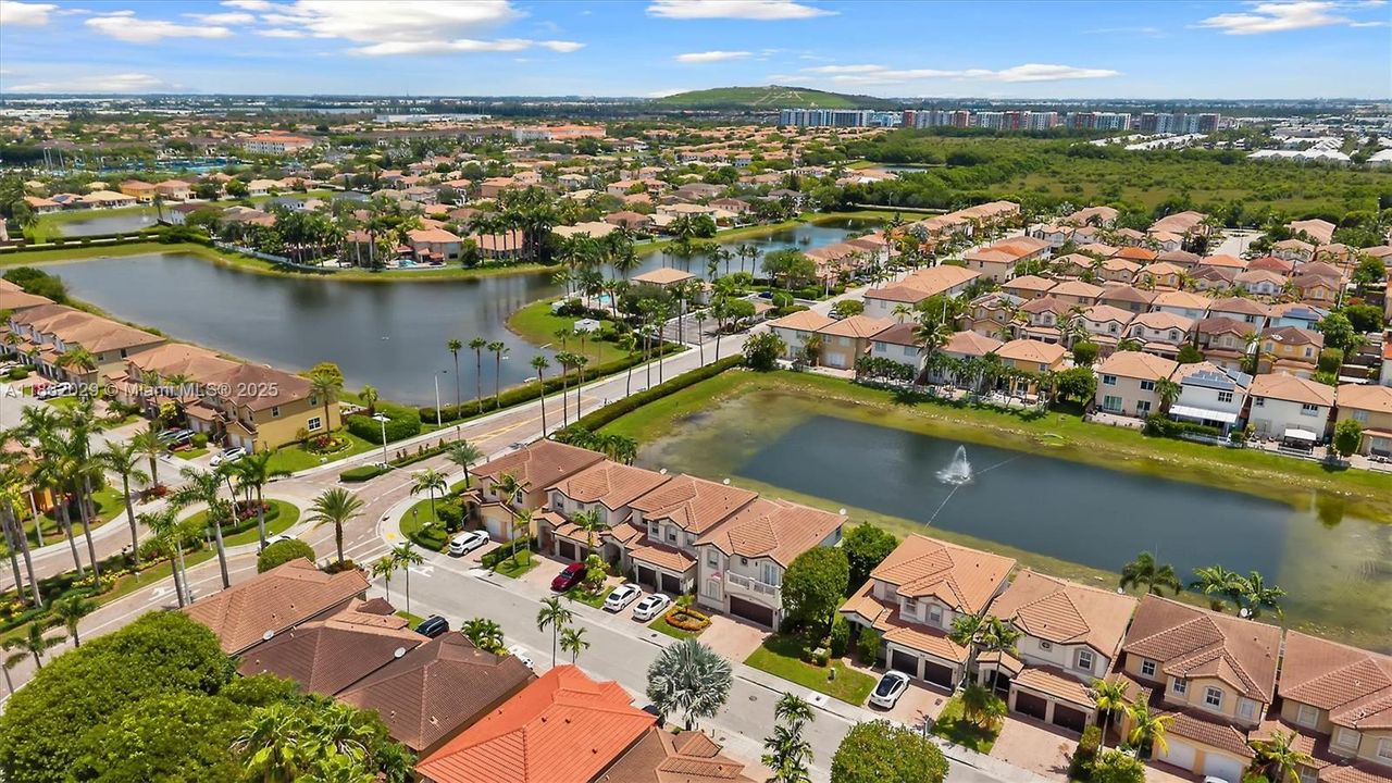 Active With Contract: $825,000 (5 beds, 3 baths, 2355 Square Feet)