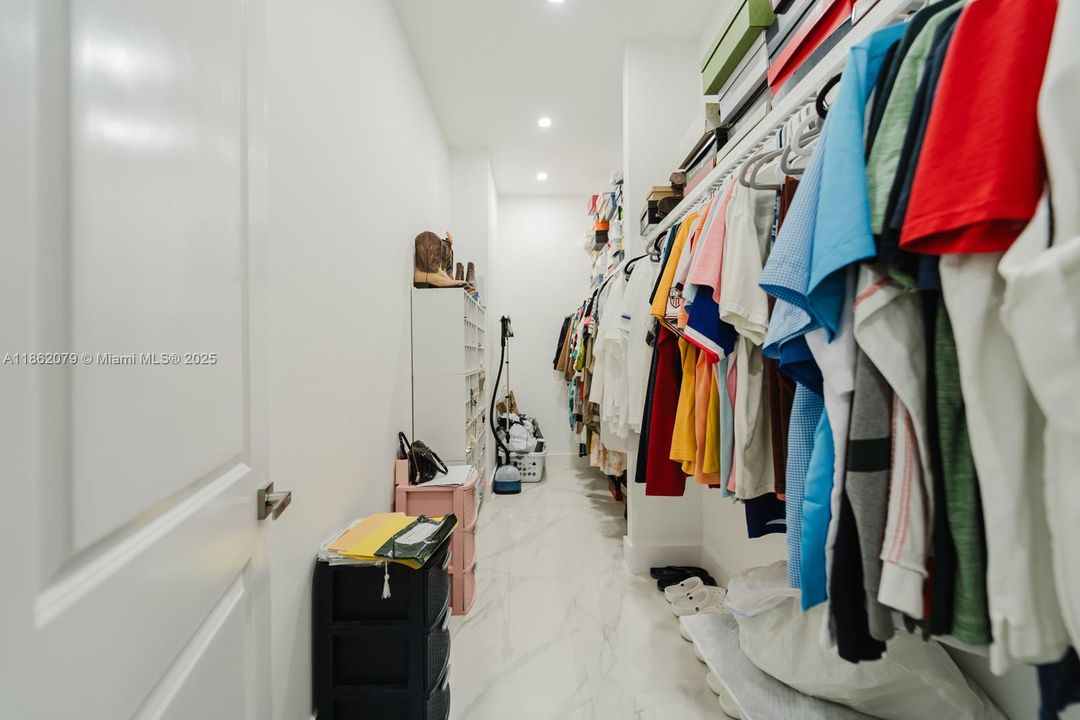 待售: $759,900 (3 贝兹, 2 浴室, 0 平方英尺)