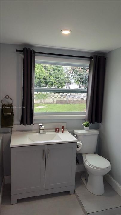 最近租的: $1,575 (1 贝兹, 1 浴室, 440 平方英尺)