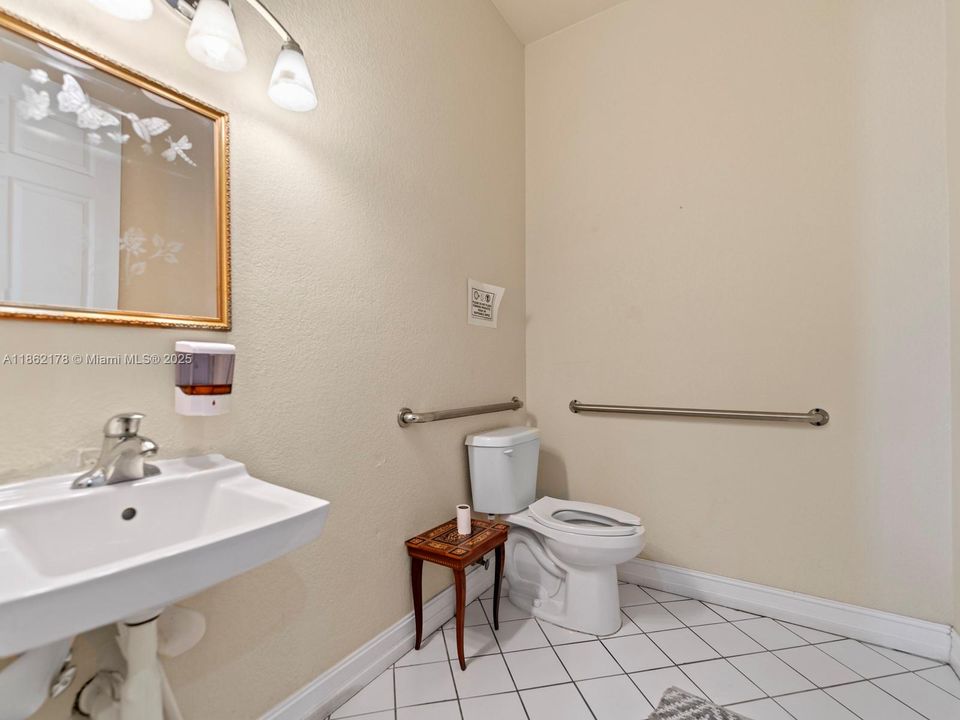 For Sale: $3,200,000 (0 beds, 0 baths, 0 Square Feet)