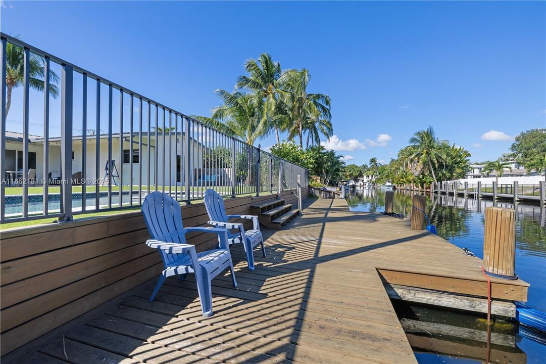 Recently Rented: $7,000 (3 beds, 2 baths, 1433 Square Feet)