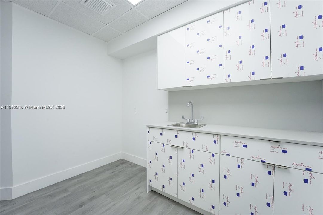 Activo con contrato: $3,400 (0 camas, 0 baños, 0 Pies cuadrados)