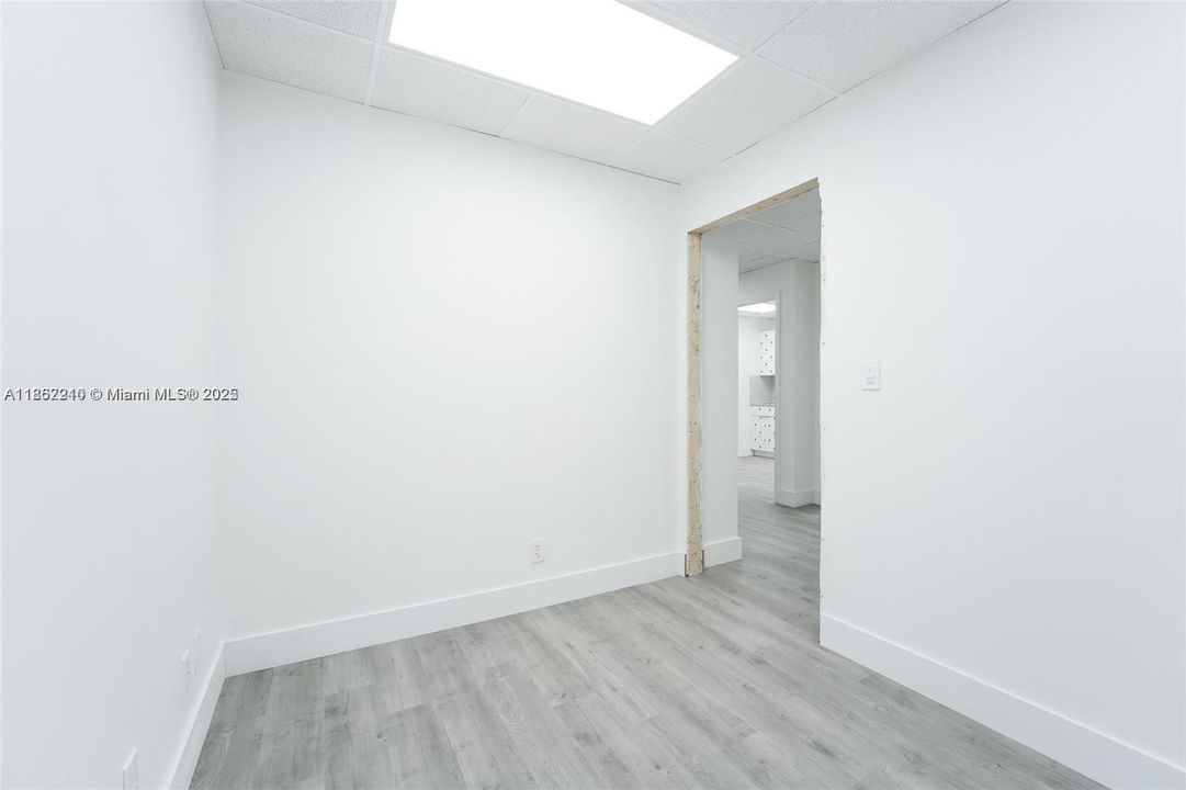 Activo con contrato: $3,400 (0 camas, 0 baños, 0 Pies cuadrados)