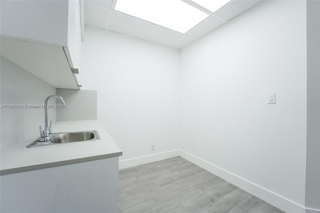 Activo con contrato: $3,400 (0 camas, 0 baños, 0 Pies cuadrados)