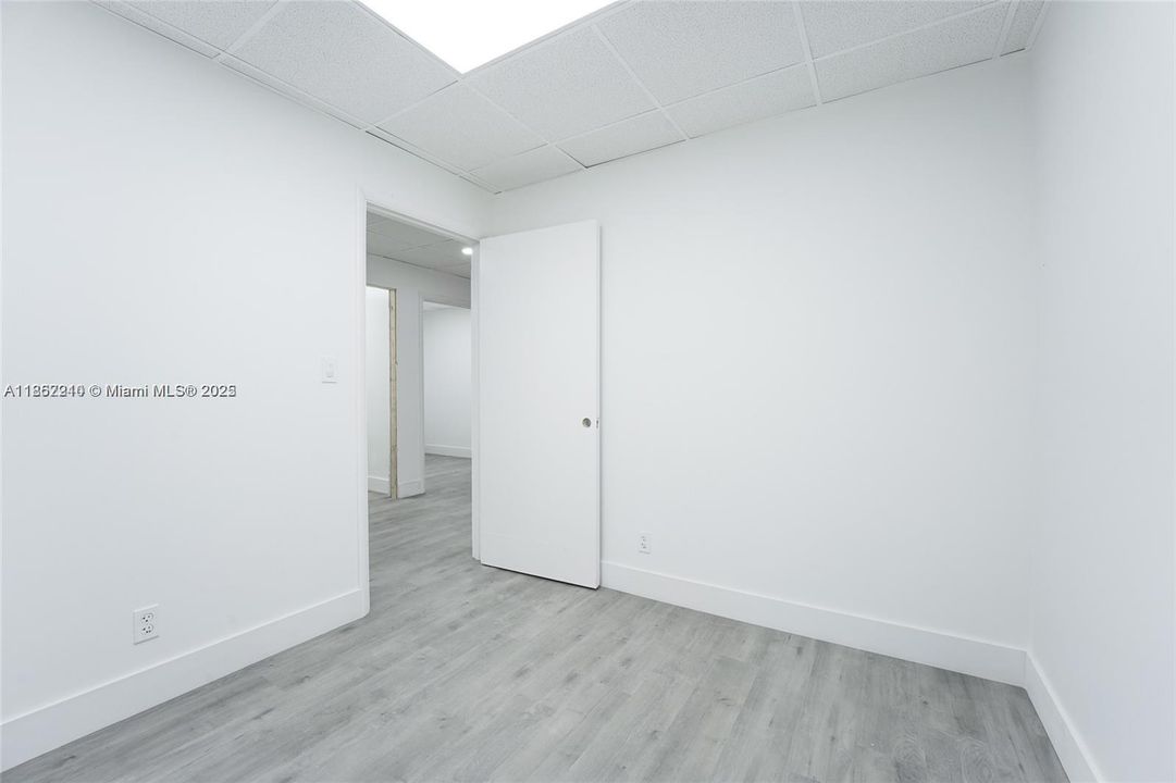 Activo con contrato: $3,400 (0 camas, 0 baños, 0 Pies cuadrados)