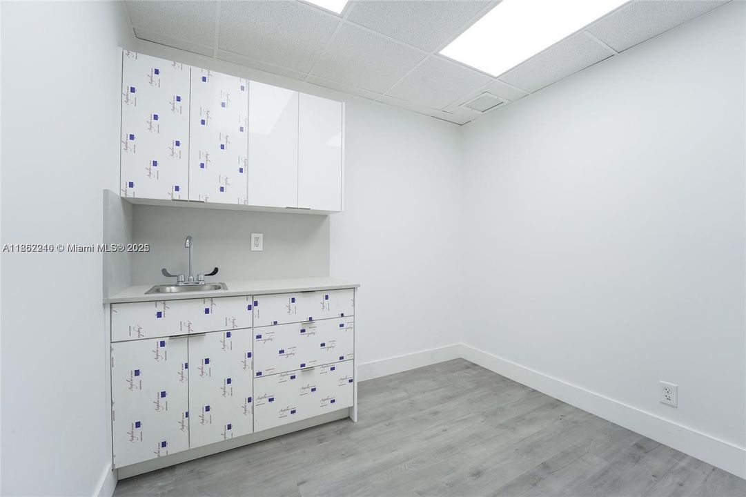 Activo con contrato: $3,400 (0 camas, 0 baños, 0 Pies cuadrados)