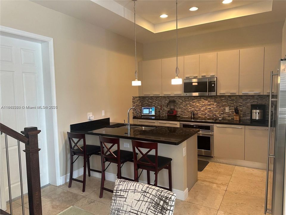 Active With Contract: $5,200 (5 beds, 4 baths, 2696 Square Feet)