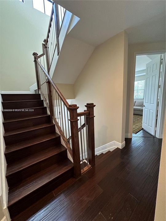 Active With Contract: $5,200 (5 beds, 4 baths, 2696 Square Feet)