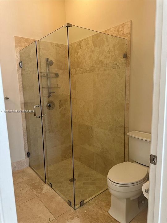 Active With Contract: $5,200 (5 beds, 4 baths, 2696 Square Feet)