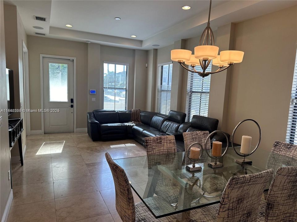 Active With Contract: $5,200 (5 beds, 4 baths, 2696 Square Feet)