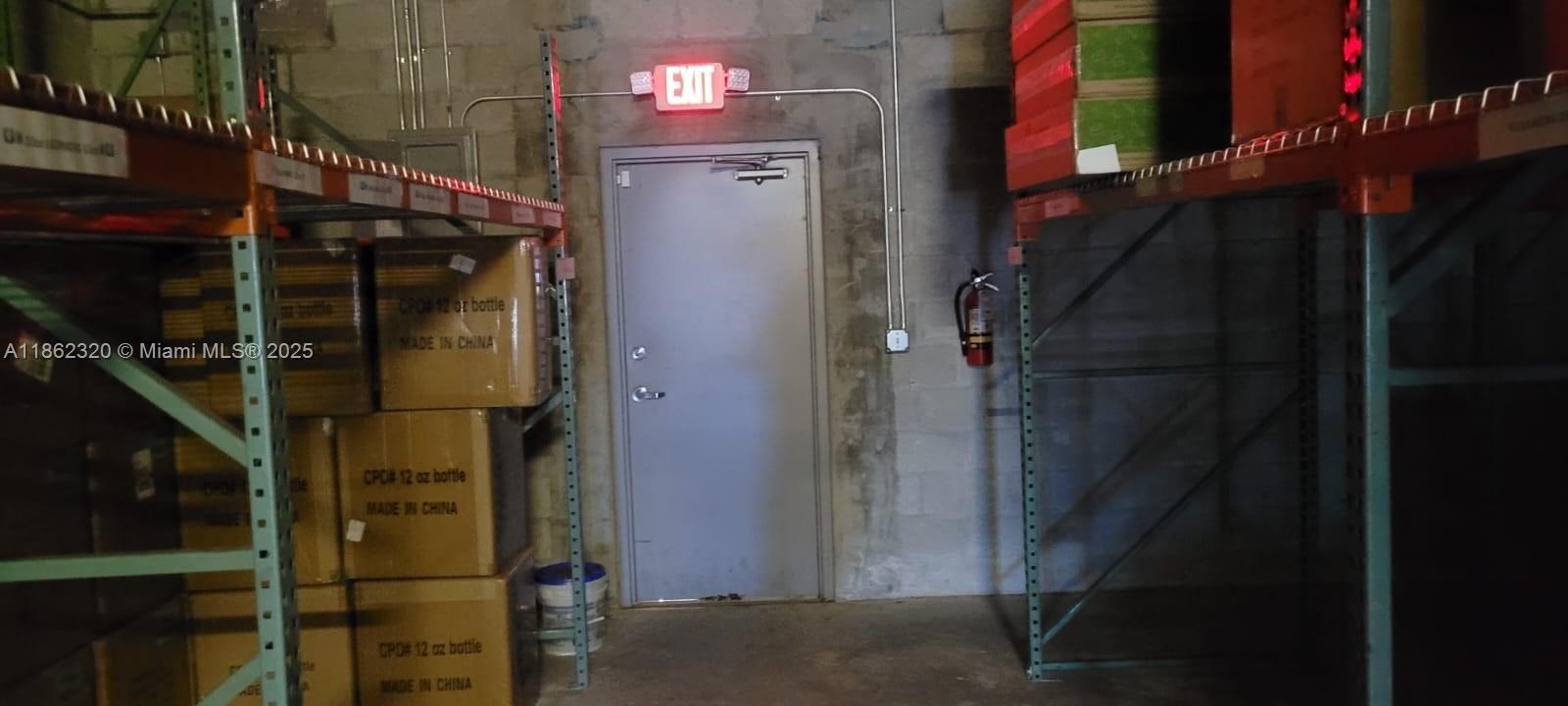 出租: $16 (0 贝兹, 0 浴室, 0 平方英尺)