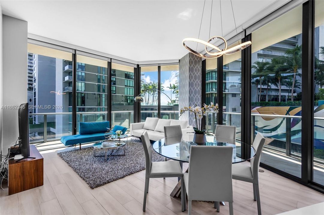 En Venta: $680,000 (3 camas, 2 baños, 1152 Pies cuadrados)