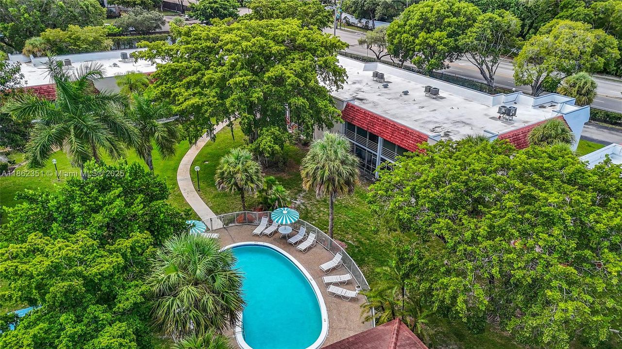 最近租的: $1,200 (2 贝兹, 2 浴室, 1070 平方英尺)