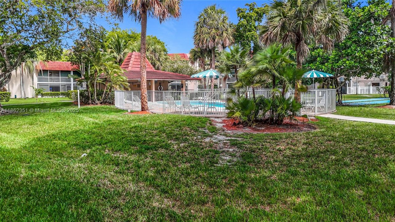 最近租的: $1,200 (2 贝兹, 2 浴室, 1070 平方英尺)