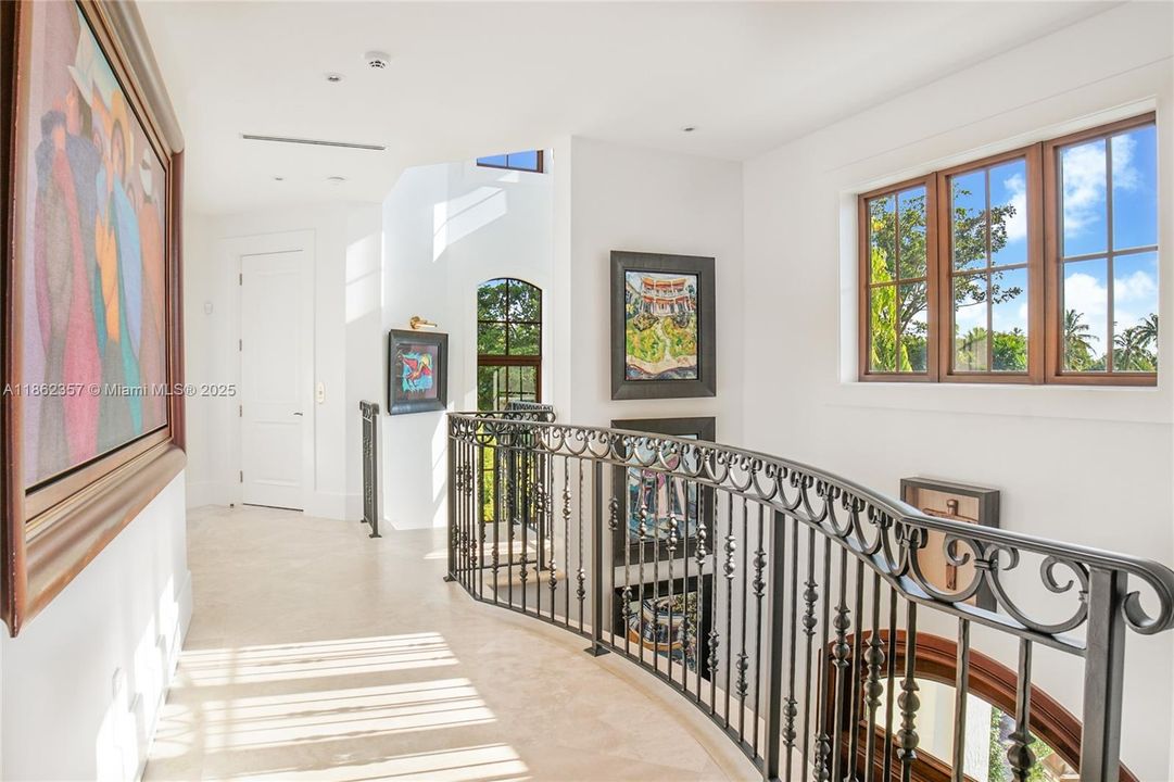 For Sale: $12,900,000 (6 beds, 6 baths, 5960 Square Feet)