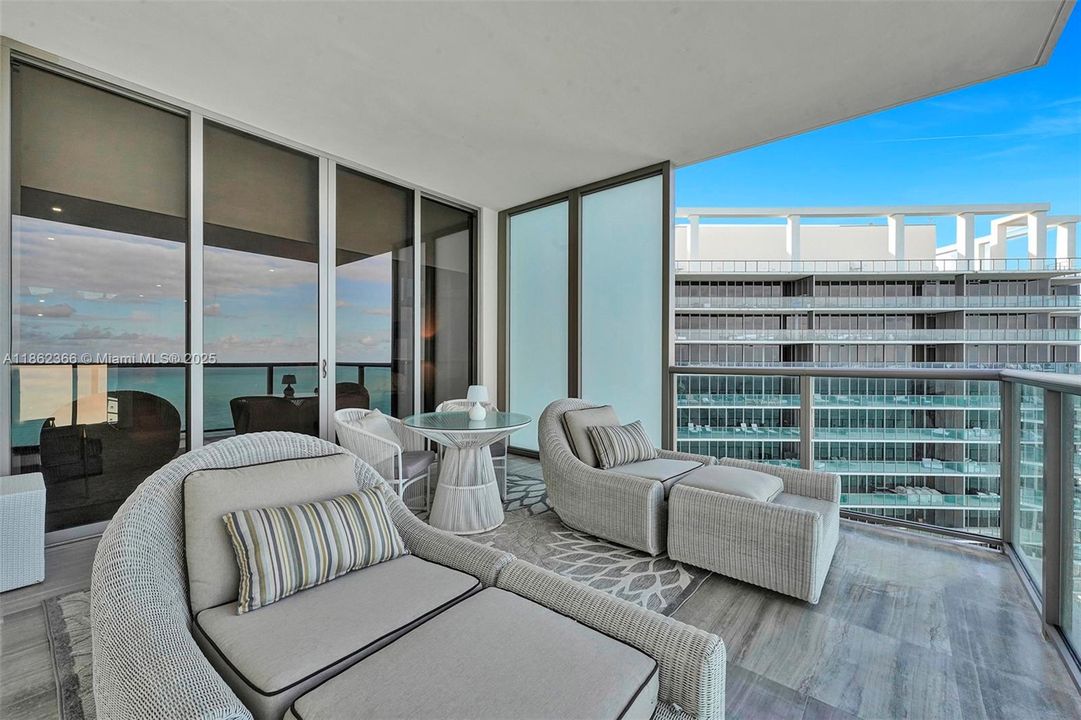 For Sale: $4,490,000 (2 beds, 3 baths, 1725 Square Feet)