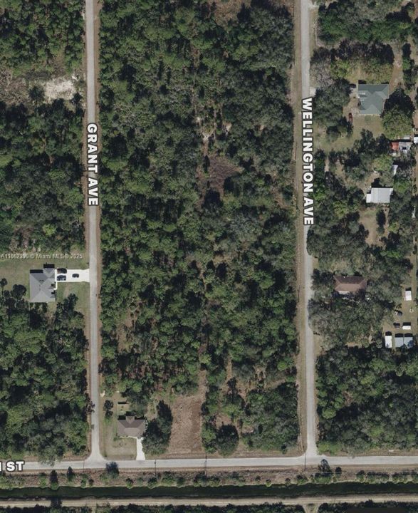 待售: $65,000 (0.25 acres)