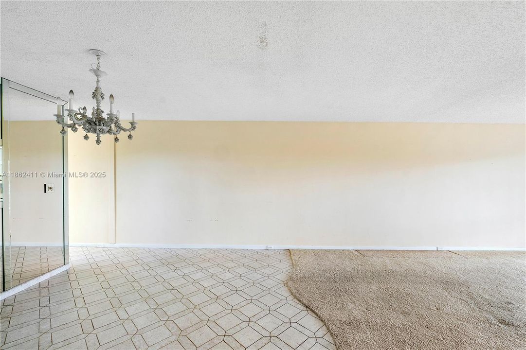 En Venta: $99,999 (2 camas, 2 baños, 1156 Pies cuadrados)