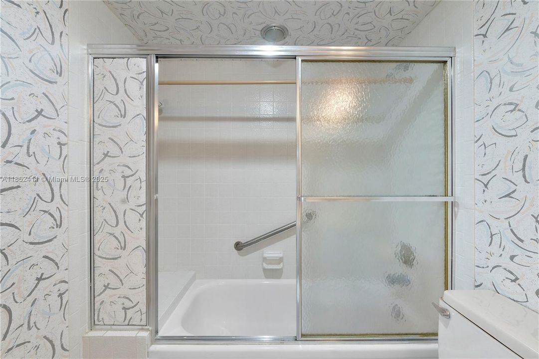 En Venta: $99,999 (2 camas, 2 baños, 1156 Pies cuadrados)