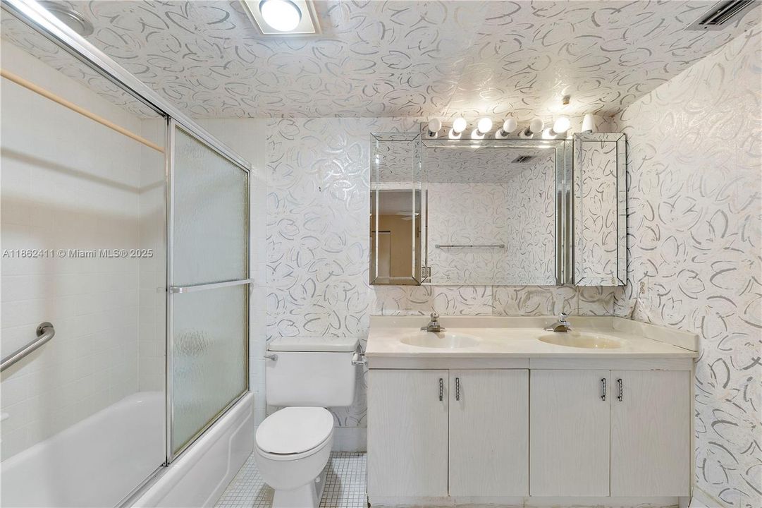 En Venta: $99,999 (2 camas, 2 baños, 1156 Pies cuadrados)