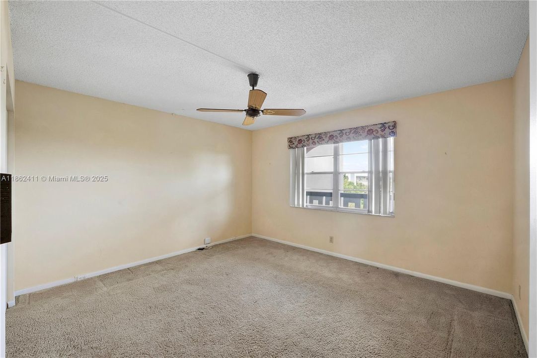 En Venta: $99,999 (2 camas, 2 baños, 1156 Pies cuadrados)