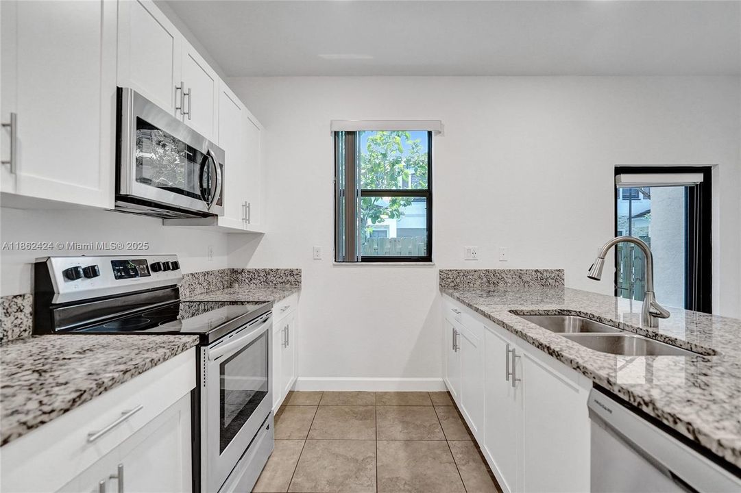 En Venta: $525,000 (3 camas, 2 baños, 1539 Pies cuadrados)