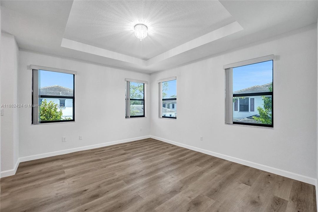 En Venta: $525,000 (3 camas, 2 baños, 1539 Pies cuadrados)