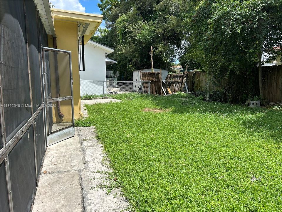 Vendido Recientemente: $800,000 (0 camas, 0 baños, 0 Pies cuadrados)