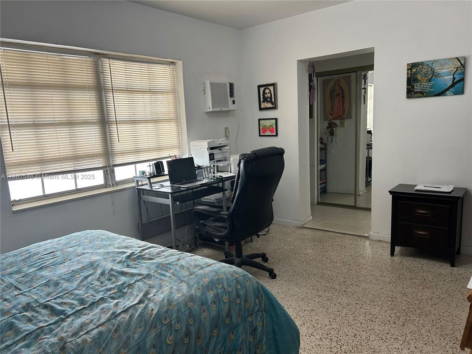 Vendido Recientemente: $800,000 (0 camas, 0 baños, 0 Pies cuadrados)