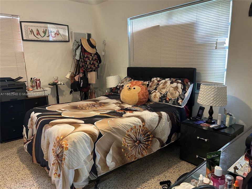 Vendido Recientemente: $800,000 (0 camas, 0 baños, 0 Pies cuadrados)