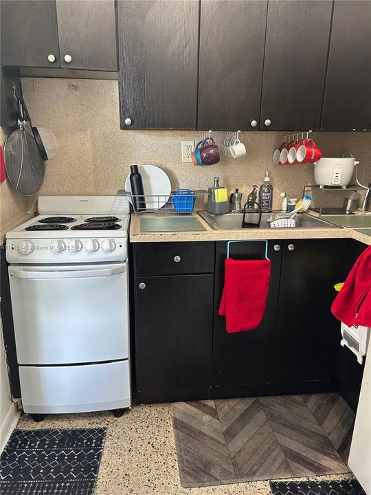 Vendido Recientemente: $800,000 (0 camas, 0 baños, 0 Pies cuadrados)