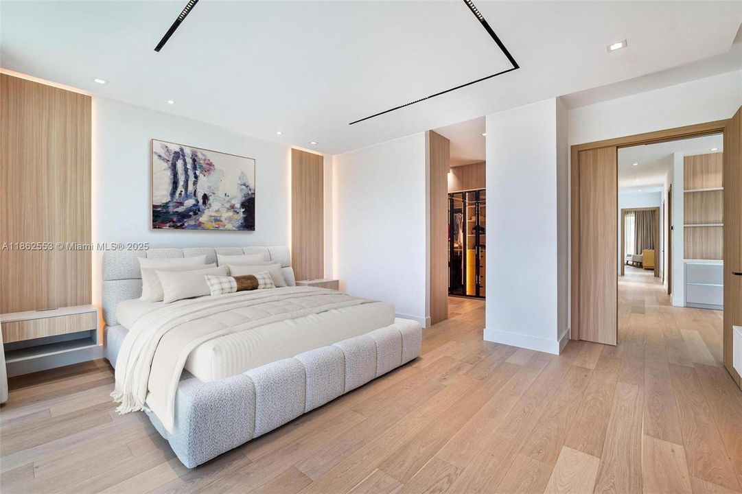 合同活跃: $3,500,000 (5 贝兹, 4 浴室, 4370 平方英尺)