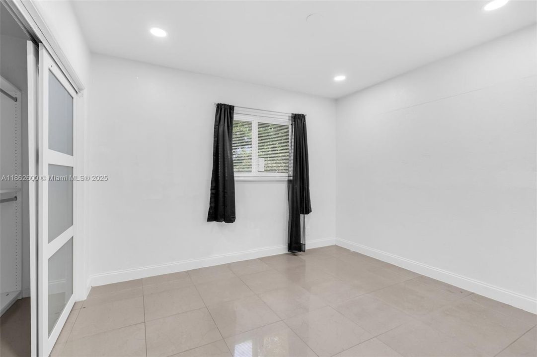 Activo con contrato: $400,000 (3 camas, 2 baños, 1144 Pies cuadrados)