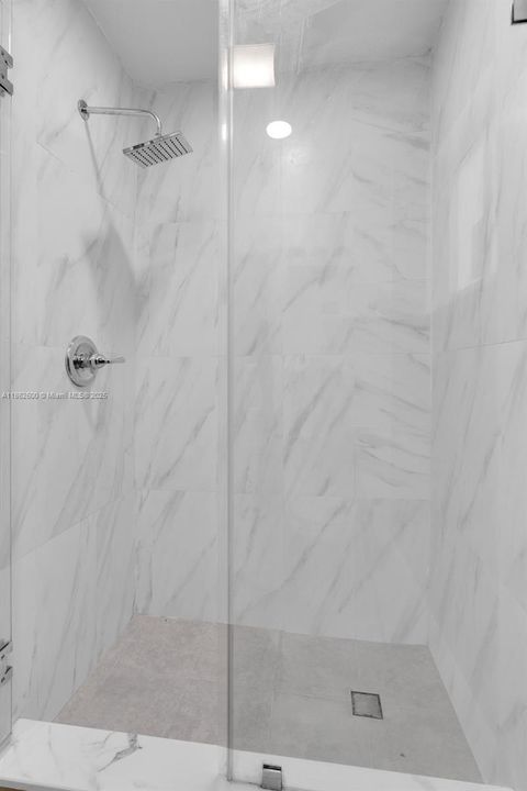 Activo con contrato: $400,000 (3 camas, 2 baños, 1144 Pies cuadrados)