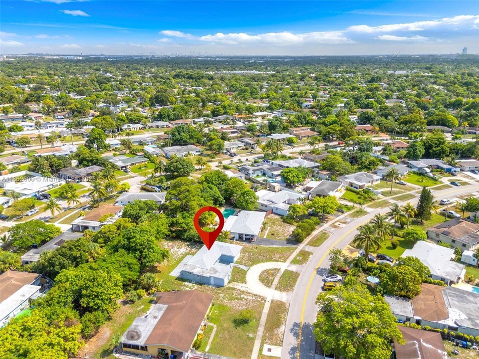 Activo con contrato: $400,000 (3 camas, 2 baños, 1144 Pies cuadrados)